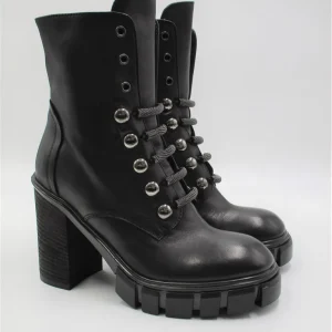 Tronchetto Anfibio pelle donna FRU.IT 7353 nero