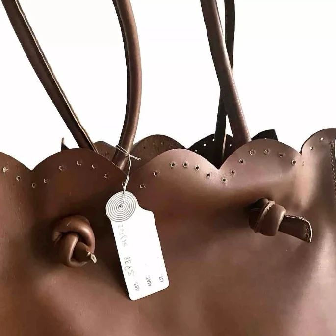 BORSA ARTIGIANALE MARRONE IN PELLE - immagine 7