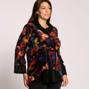 Maglia in ciniglia con collo a ciambella curvy