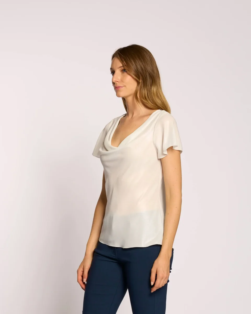 Top in georgette laminata con scollo a cappuccio - immagine 8