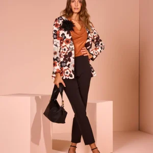 Top in georgette laminata con scollo a cappuccio