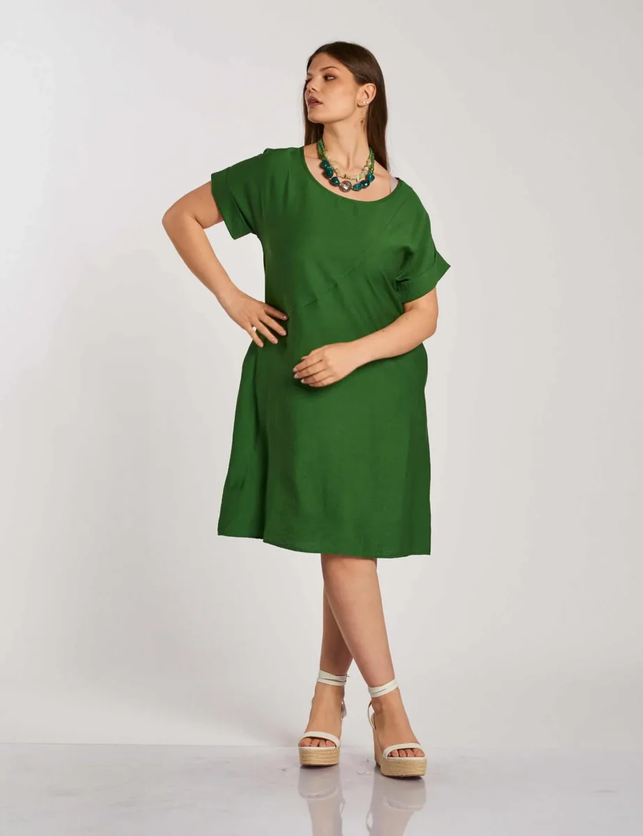 Vestito corto svasato con tasche - immagine 4
